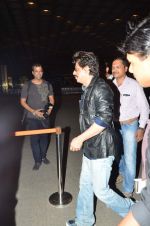 Shahrukh Khan new look as he leaves for Bulgaria post surgery on 11th June 2015